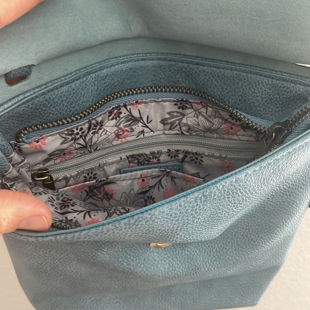 Joy Susan Teal Crossbody Bag - Picture 5 of 8